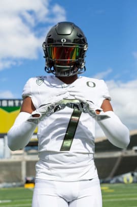 Landon Hullaby Oregon OV 4